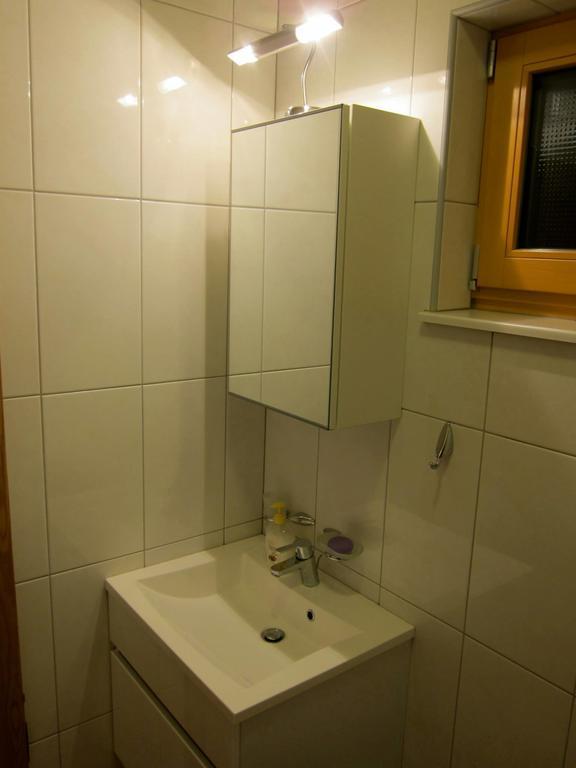 Apartment House Cviter بوويتش الغرفة الصورة